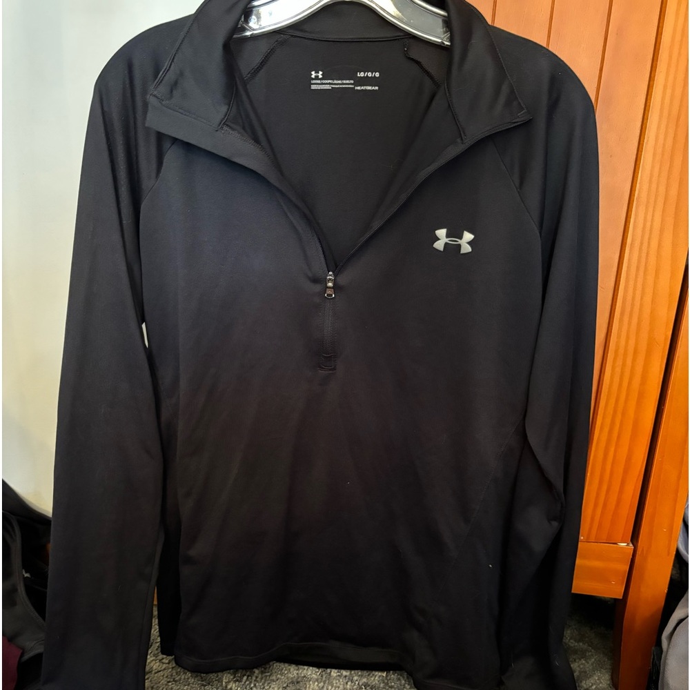 LG UH zip up lightly worn